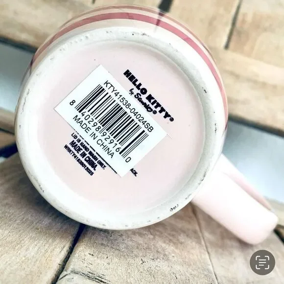 NWT Gorgeous Hello Kitty Pink Striped Glossy Ceramic Tall Travel Mug with lid - Picture 3 of 16